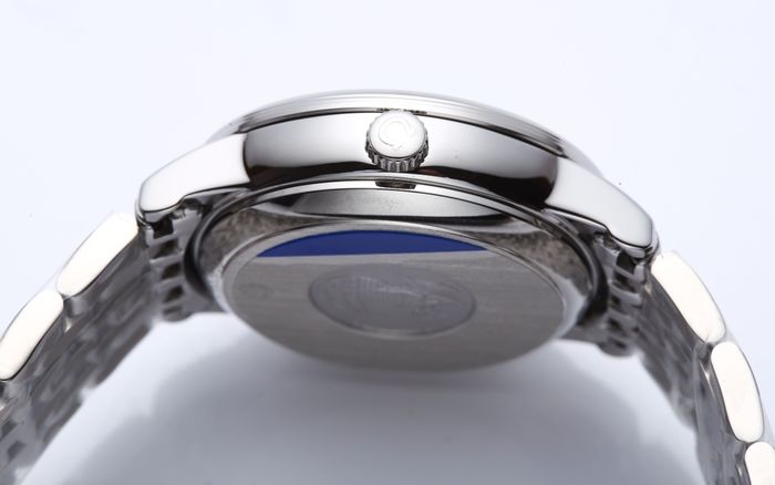 Omega Watch OMW00249-1