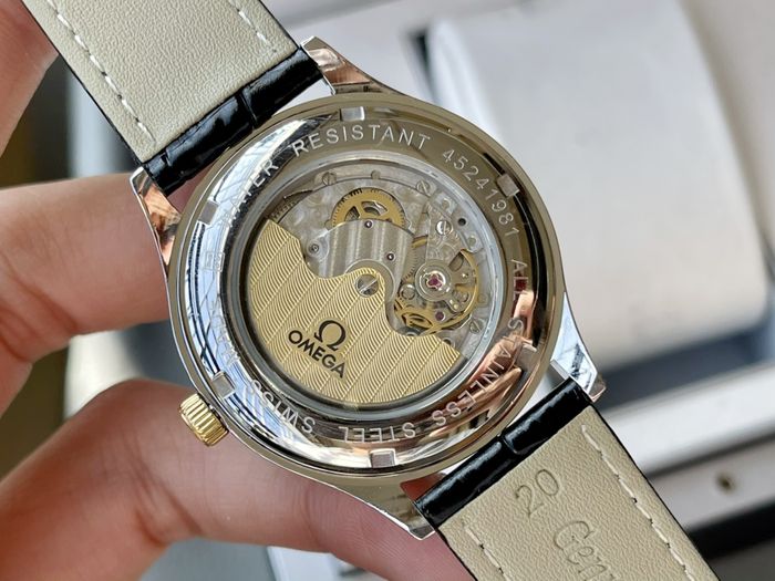 Omega Watch OMW00374-1