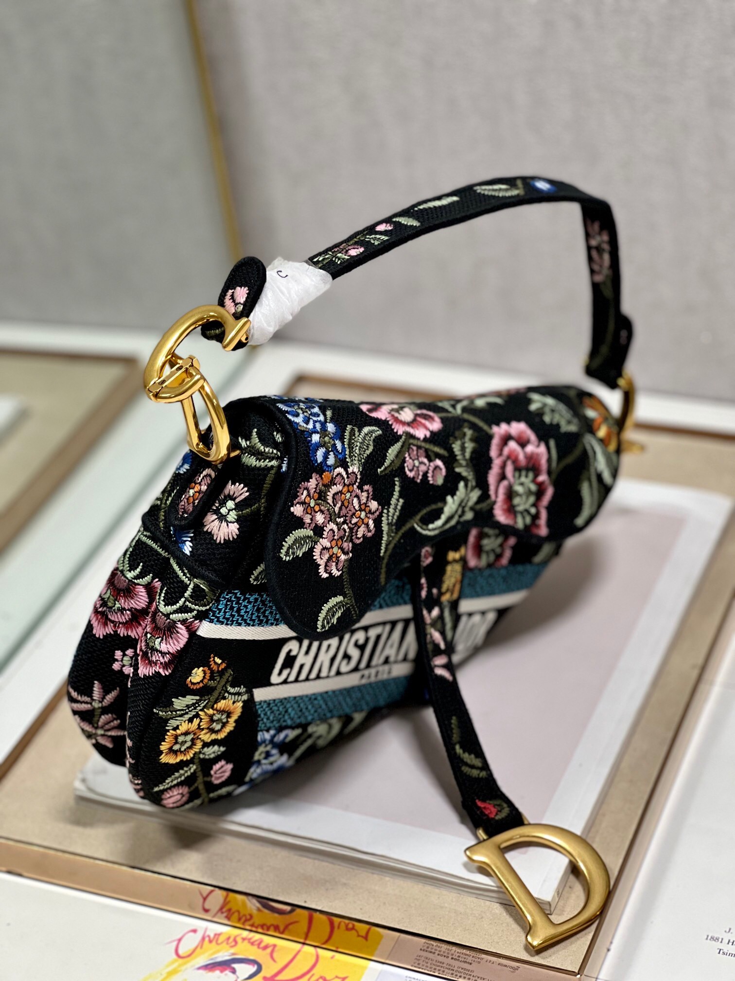 DIOR SADDLE BAG black Multicolor Dior Petites Fleurs Embroidery M0446CE