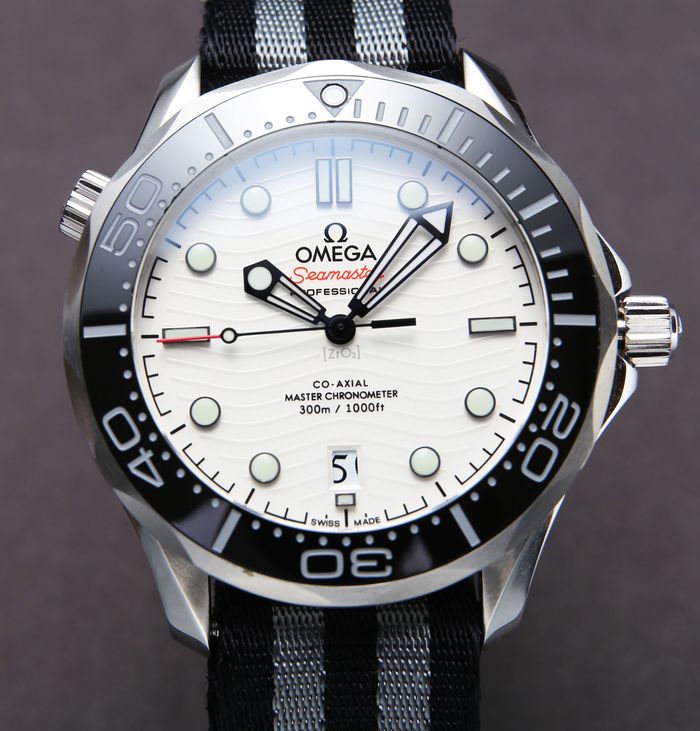 Omega Watch OMW00482
