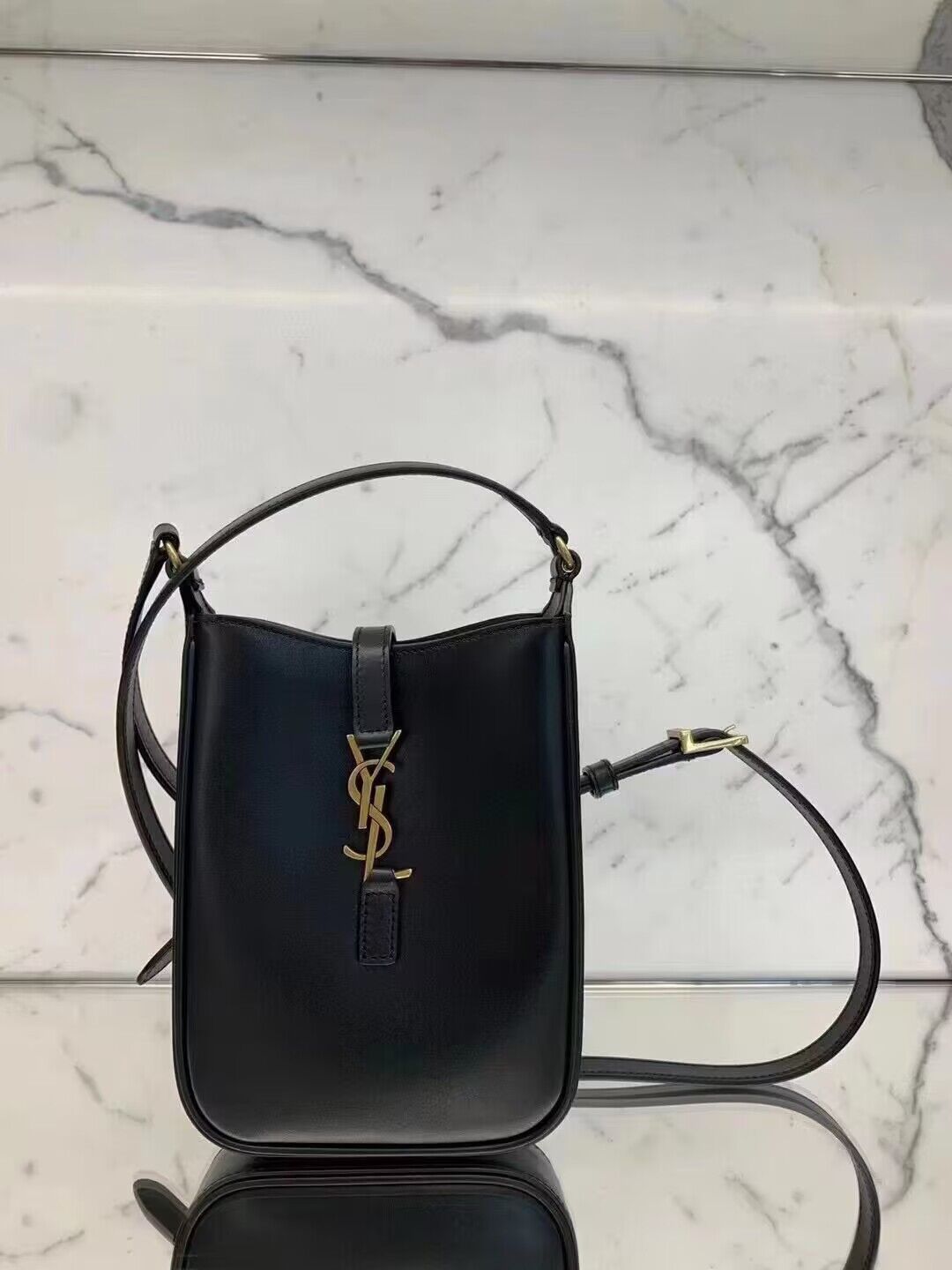 SAINT LAURENT LE 5 A 7 MINI VERTICAL IN SHINY LEATHER 7352142 black