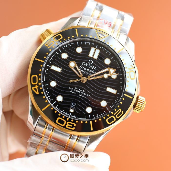 Omega Watch OMW00543