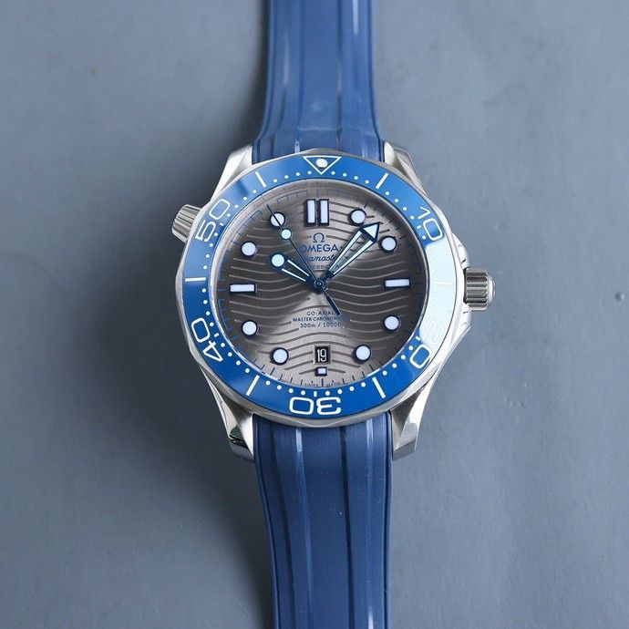 Omega Watch OMW00575-1