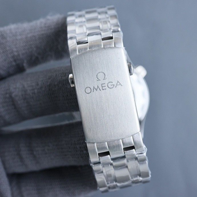 Omega Watch OMW00577-1