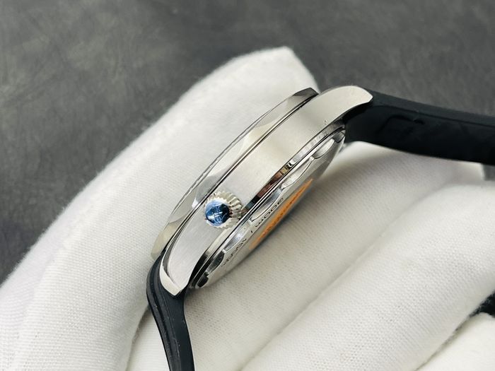 Omega Watch OMW00592
