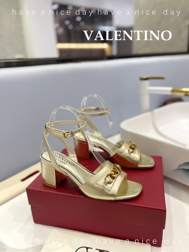 Valentino Shoes heel height 5.5CM 93352-1