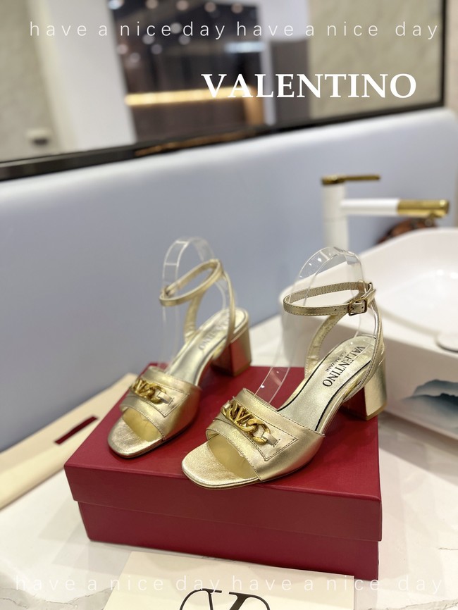 Valentino Shoes heel height 5.5CM 93352-1