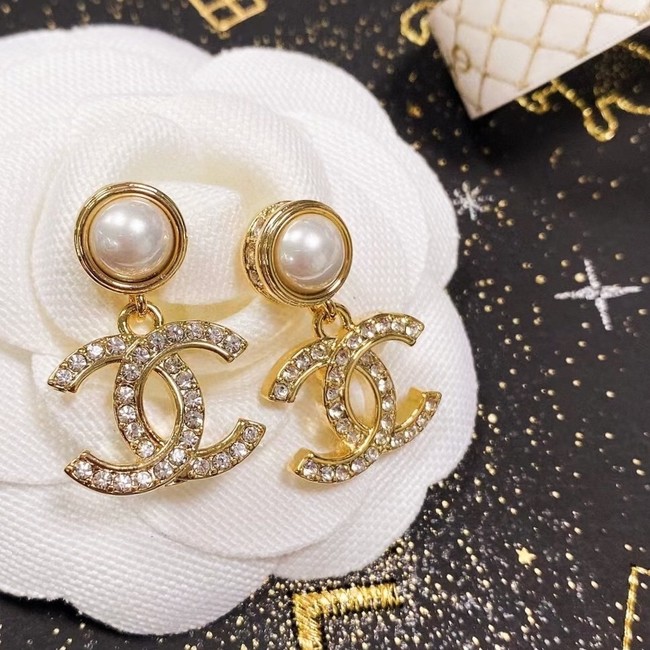 Chanel Earrings CE11622