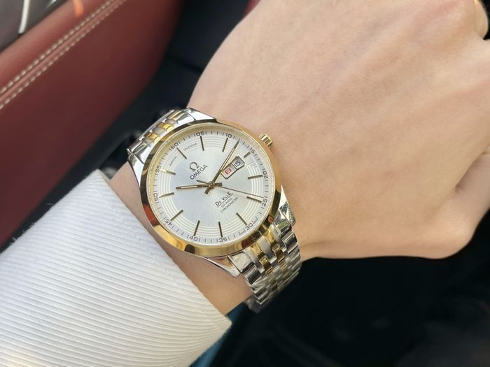 Omega Watch OMW00596-4