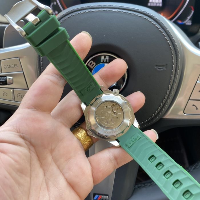 Omega Watch OMW00608-1