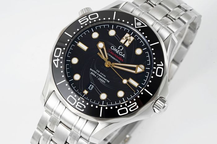 Omega Watch OMW00618-1