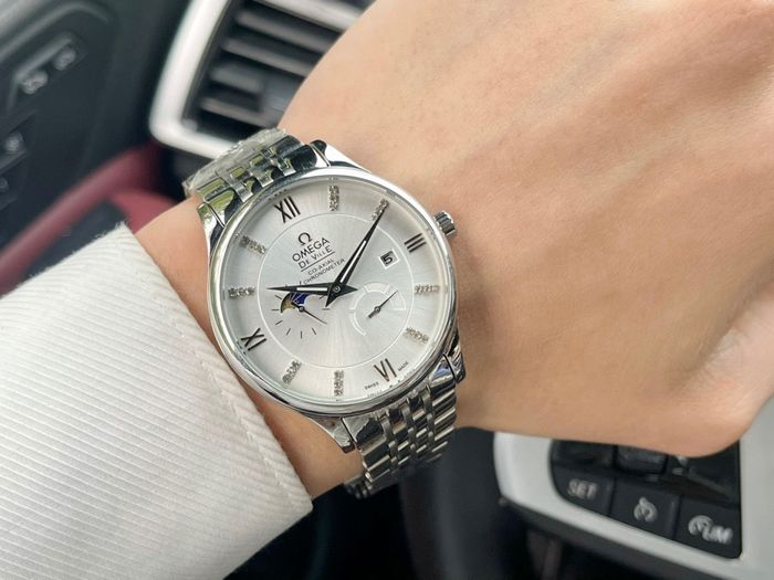 Omega Watch OMW00628-2