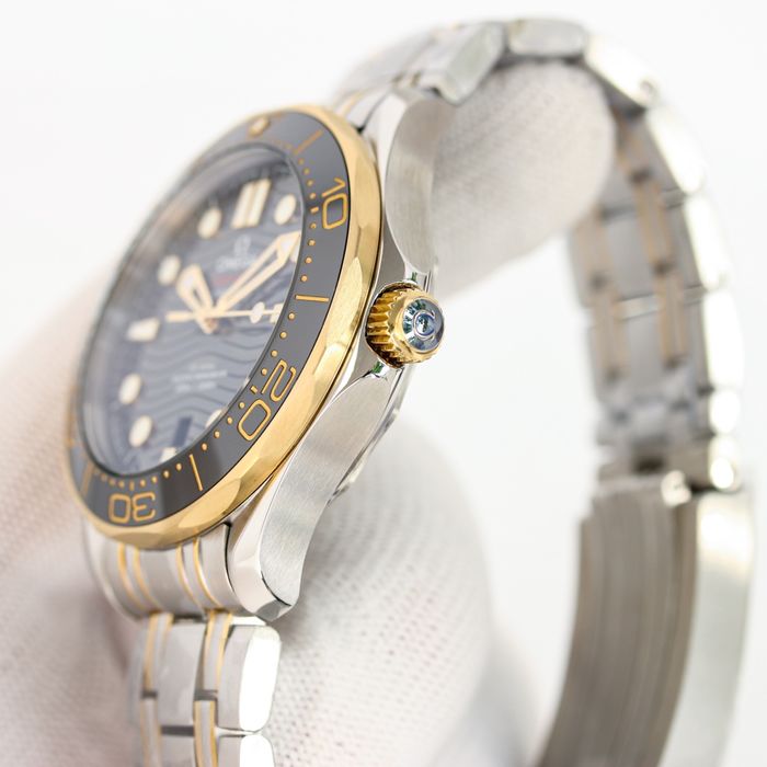 Omega Watch OMW00650-1