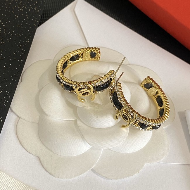 Chanel Earrings CE11680