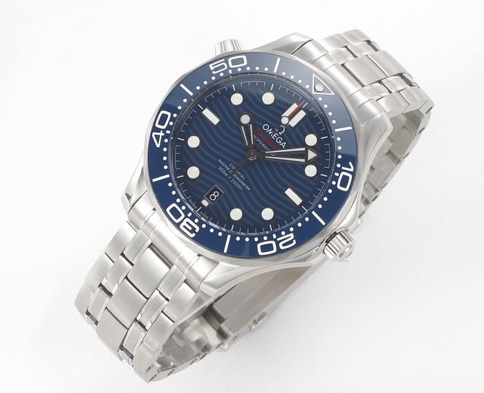 Omega Watch OMW00687