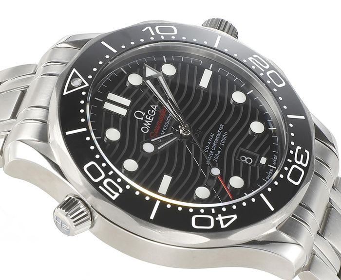 Omega Watch OMW00689