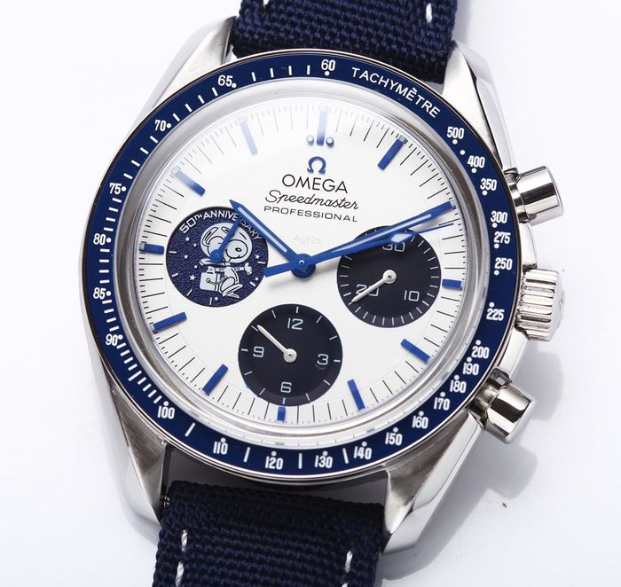 Omega Watch OMW00695