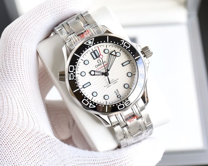 Omega Watch OMW00743