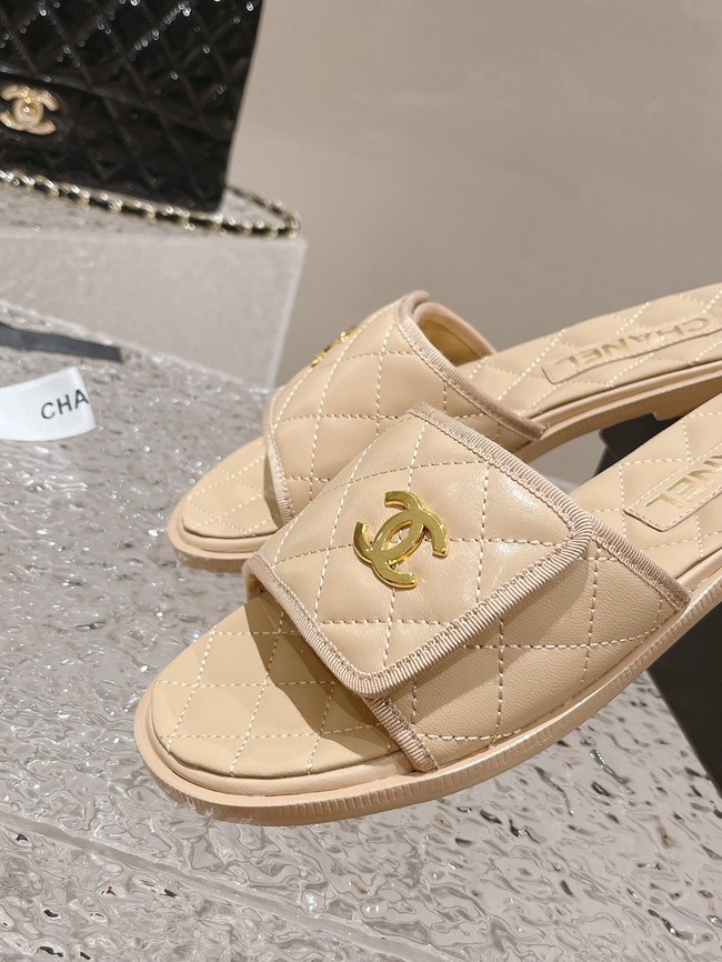 Chanel Womens slipper 93397-1