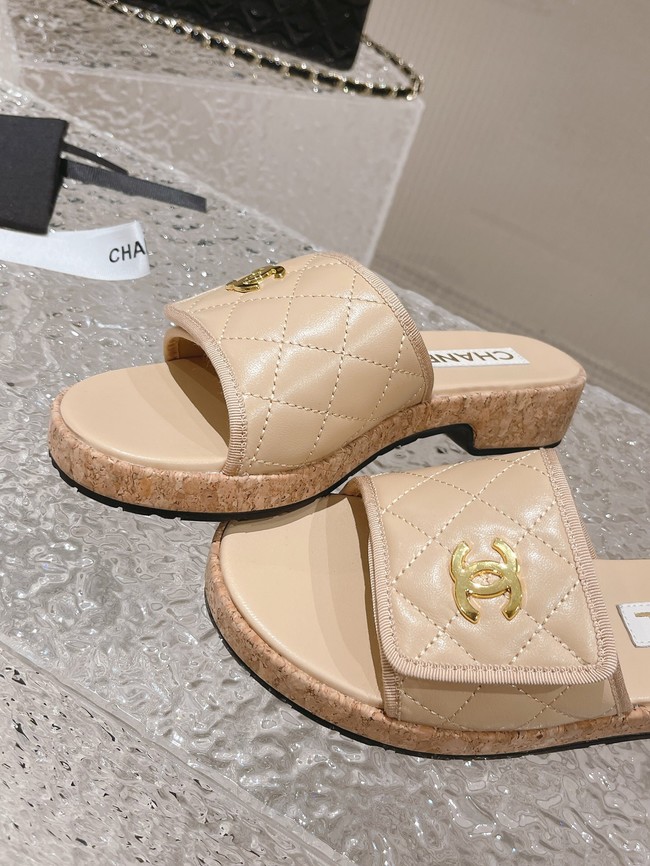 Chanel Womens slipper 93397-5
