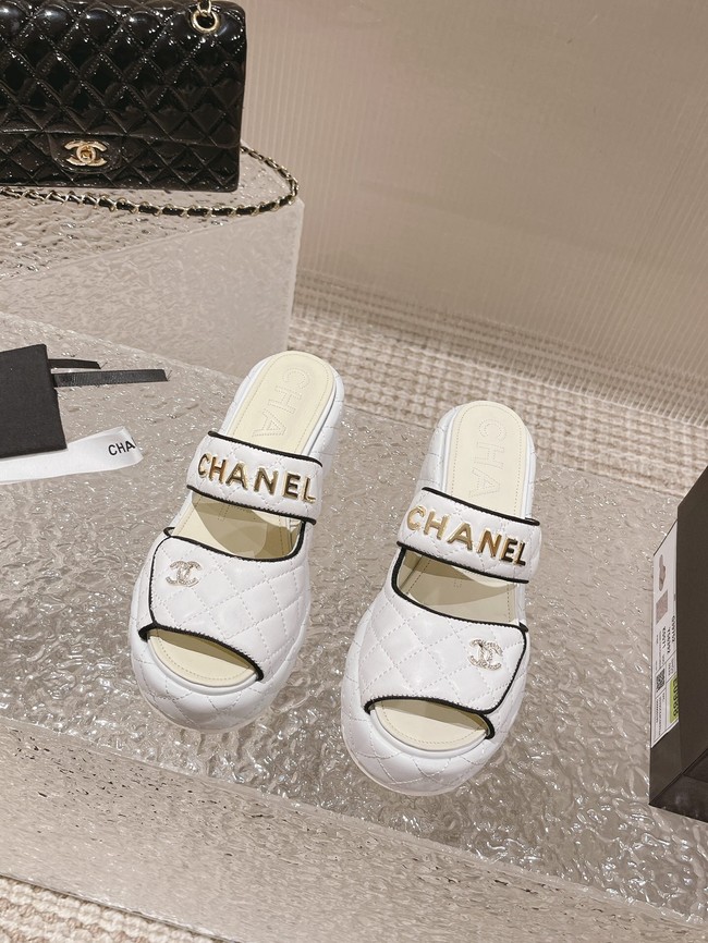 Chanel Womens slipper heel height 7CM 93400-6