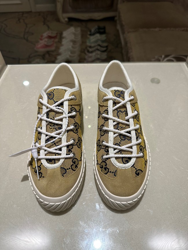 Gucci Calfskin SNEAKER 93429-5