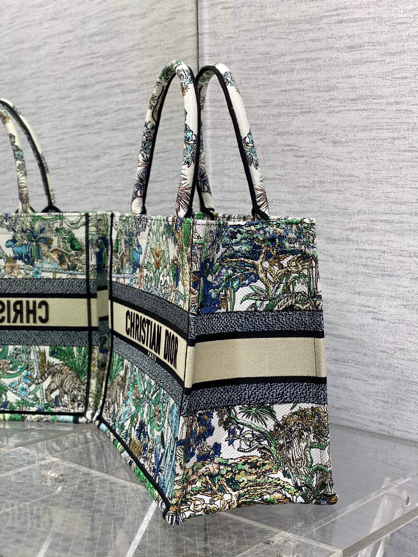 MEDIUM DIOR BOOK TOTE White Multicolor Etoile de Voyage Embroidery M1296ZEBN