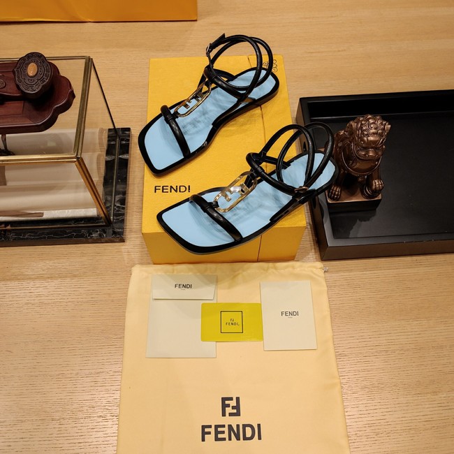 Fendi SANDALS 93477-4