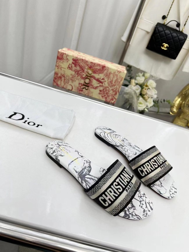 Dior DWAY SLIDE Embroidered Cotton 93499-3