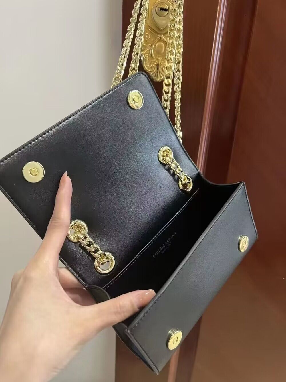 Dolce & Gabbana Origianl Leather Shoulder Bag 5535 Black