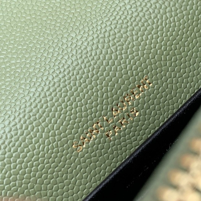 SAINT LAURENT CASSANDRE MATELASSE ENVELOPE CHAIN WALLET IN GRAIN DE POUDRE EMBOSSED LEATHER 393953 GREEN