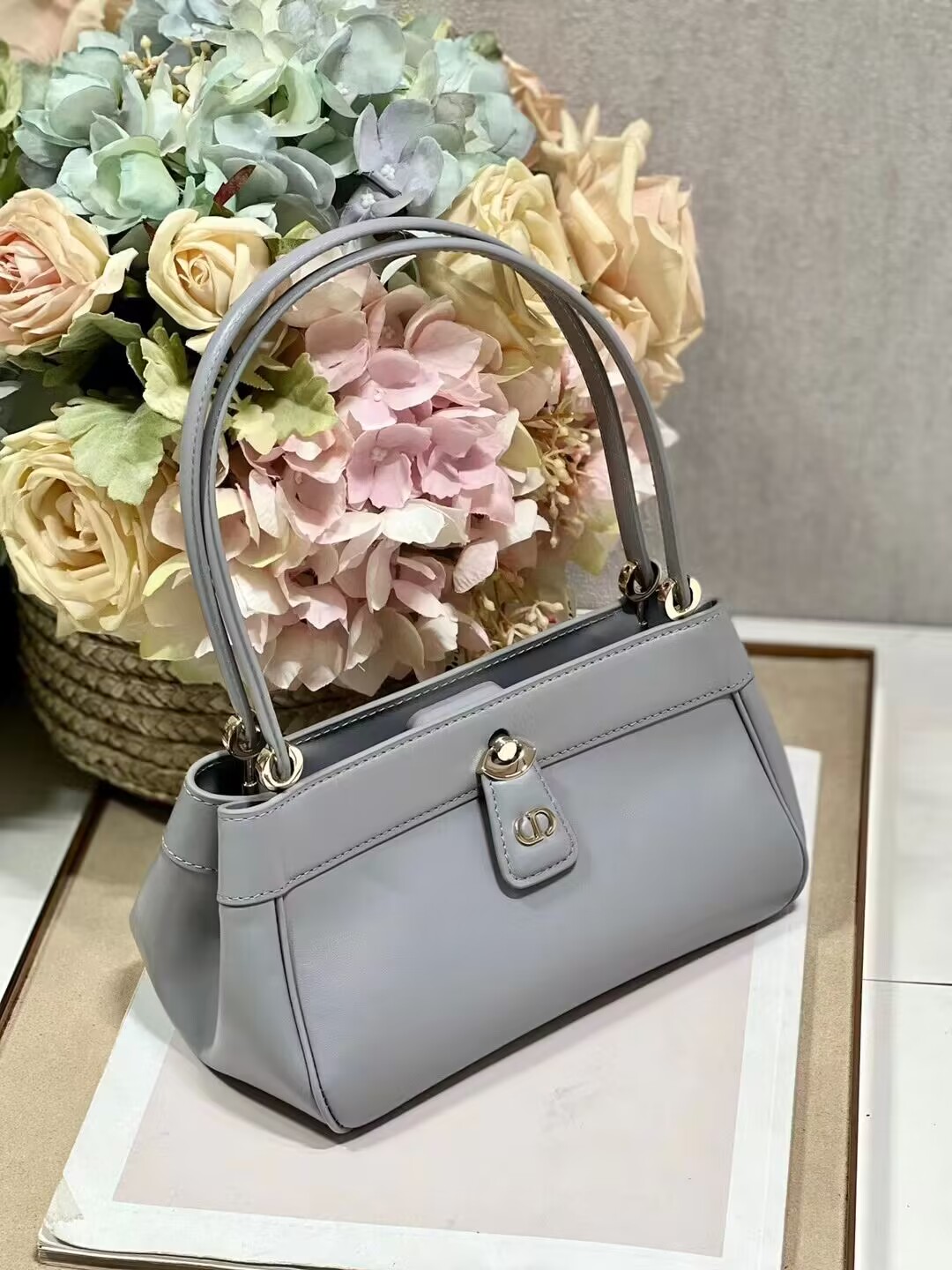 SMALL DIOR KEY BAG Box Calfskin M1844O gray