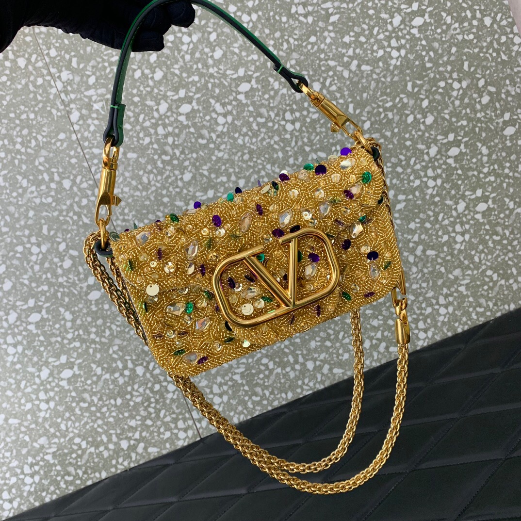 FENDI Baguette Mini Re-Edition bag beads 8BS017A-11