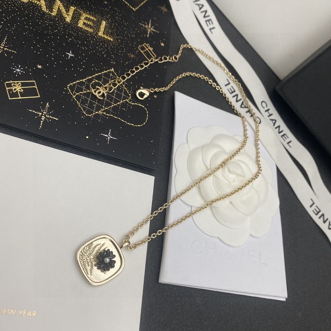 Chanel Necklace CE11782