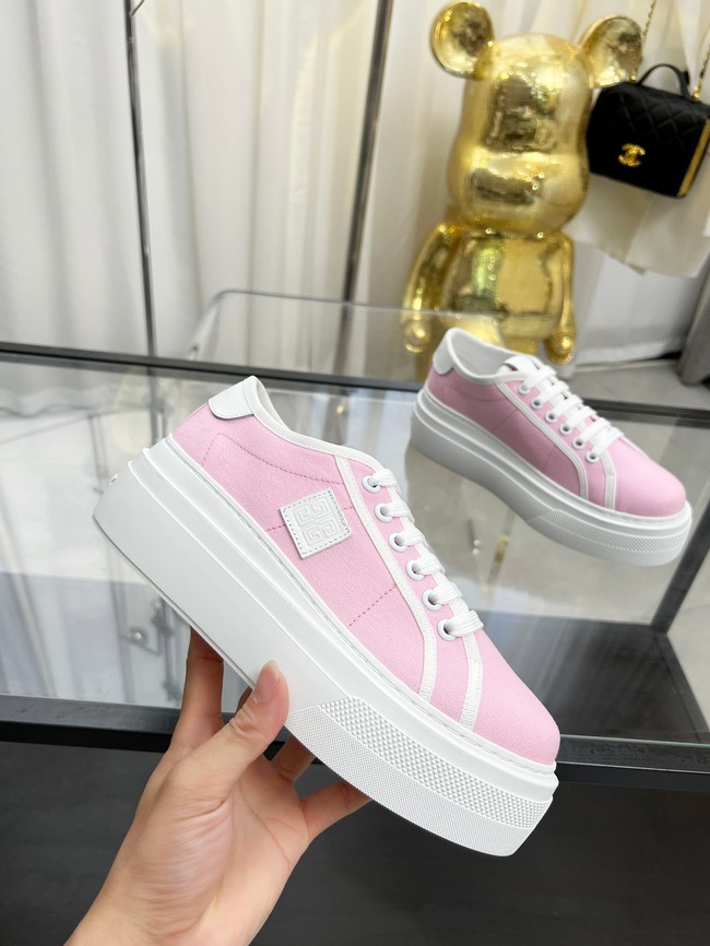 Givenchy WALK N PLATFORM SNEAKER 93520-6