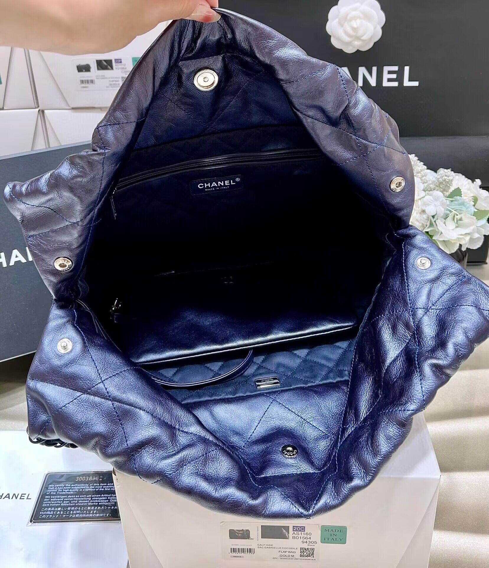 Chanel Calf leather shopping bag AS3261 Navy Blue