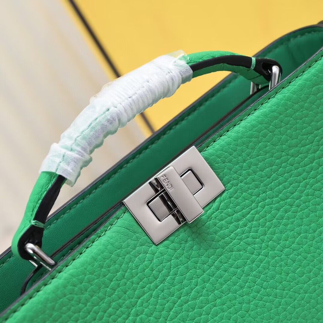 Fendi Peekaboo ISeeU XCross Small Original Leather Bag 2317 Green