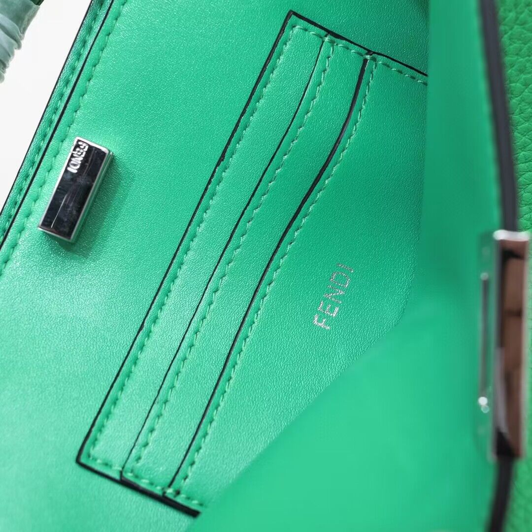 Fendi Peekaboo ISeeU XCross Small Original Leather Bag 2317 Green