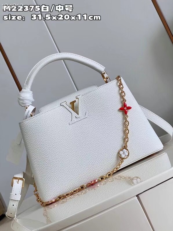 Louis Vuitton Capucines MM M20784 white