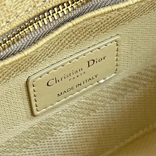 MEDIUM DIOR OR LADY D-LITE BAG M0565OOCO-1