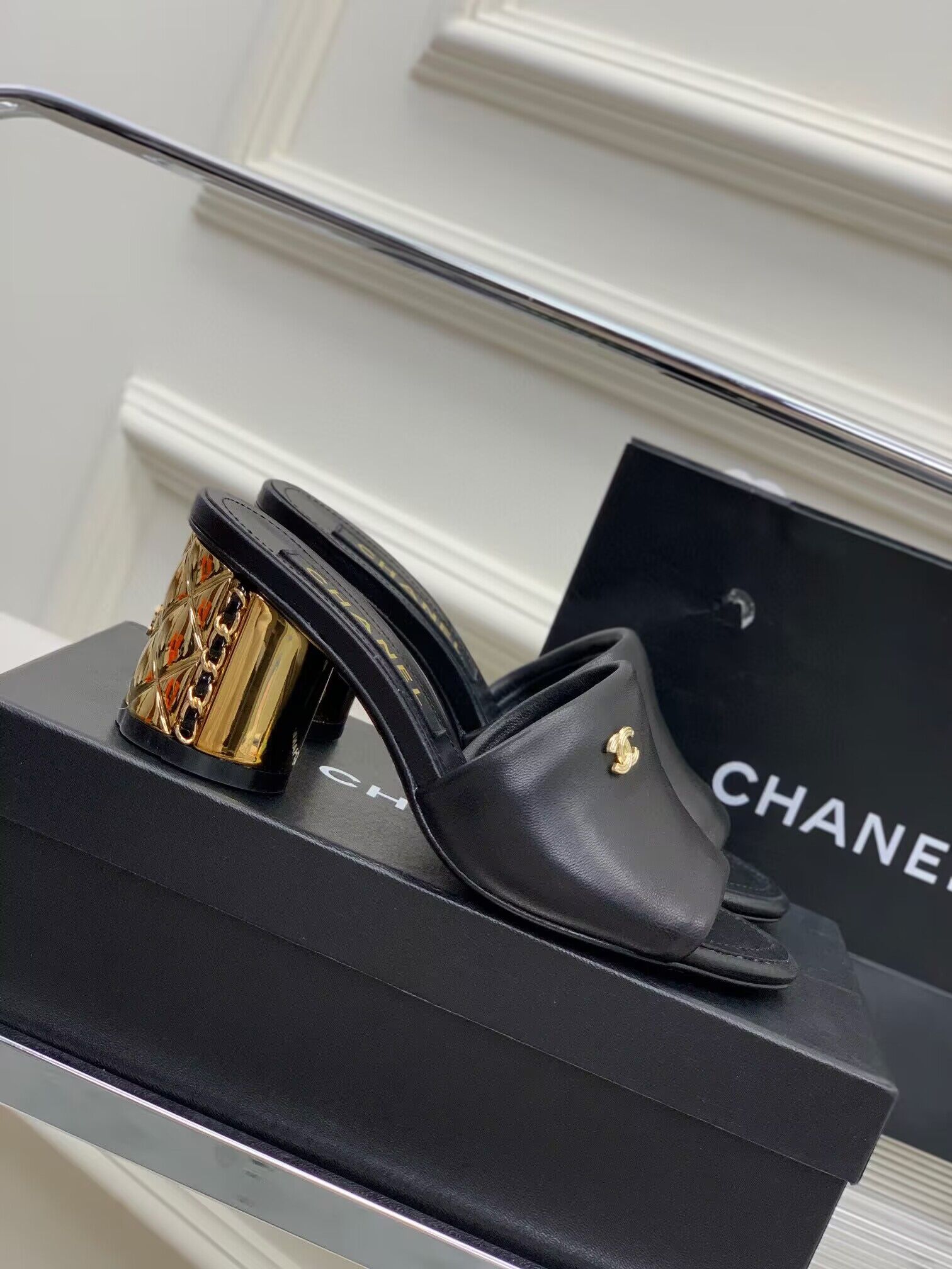 Chanel Shoes heel height 5.5CM C93469