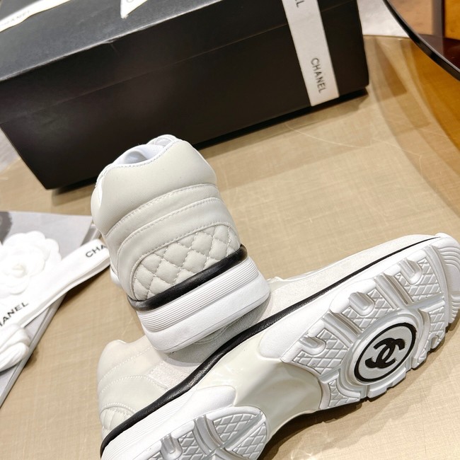 Chanel Womens sneakers 93542-3