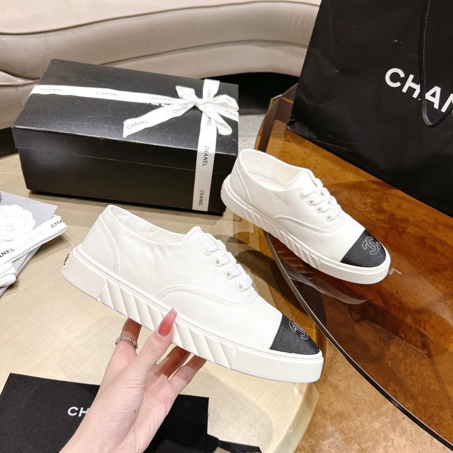Chanel Womens sneakers 93543-1