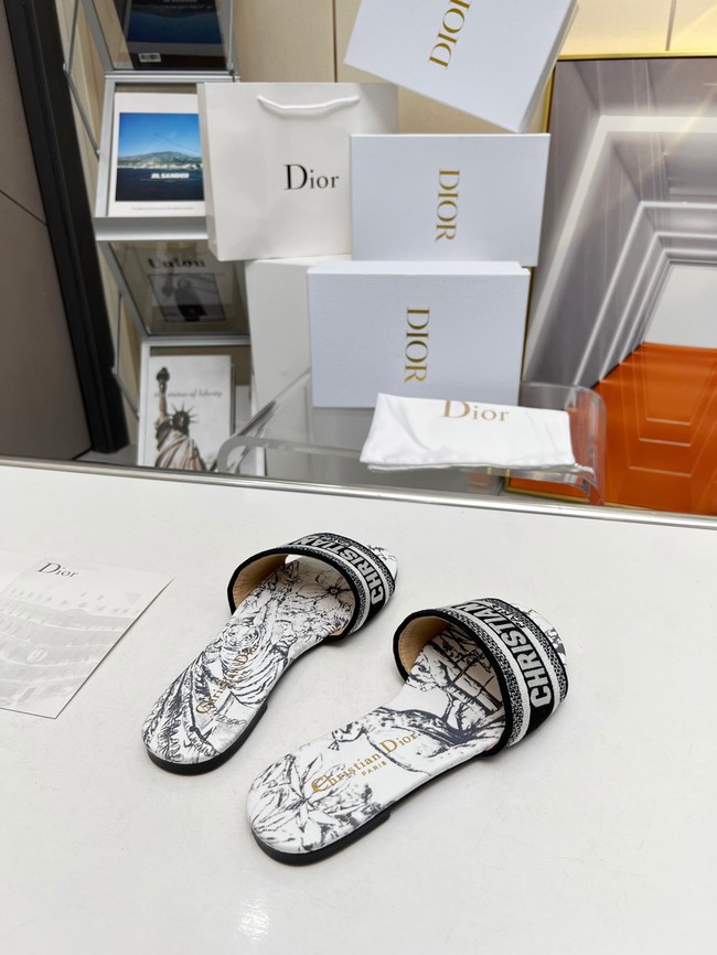 Dior DWAY SLIDE Embroidered Cotton 93552-6