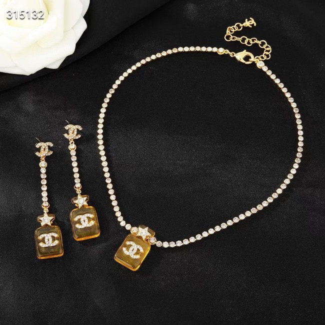 Chanel Earrings CE11886