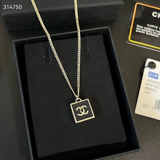 Chanel Necklace CE11867