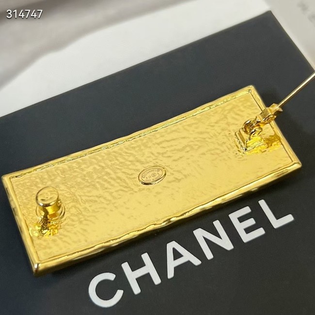 Chanel brooch CE11869