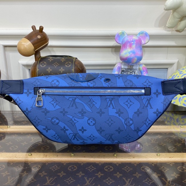 Louis Vuitton Discovery Bumbag M22576