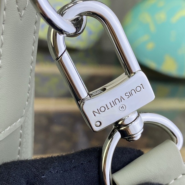 Louis Vuitton Takeoff Messenger M22505 Sage