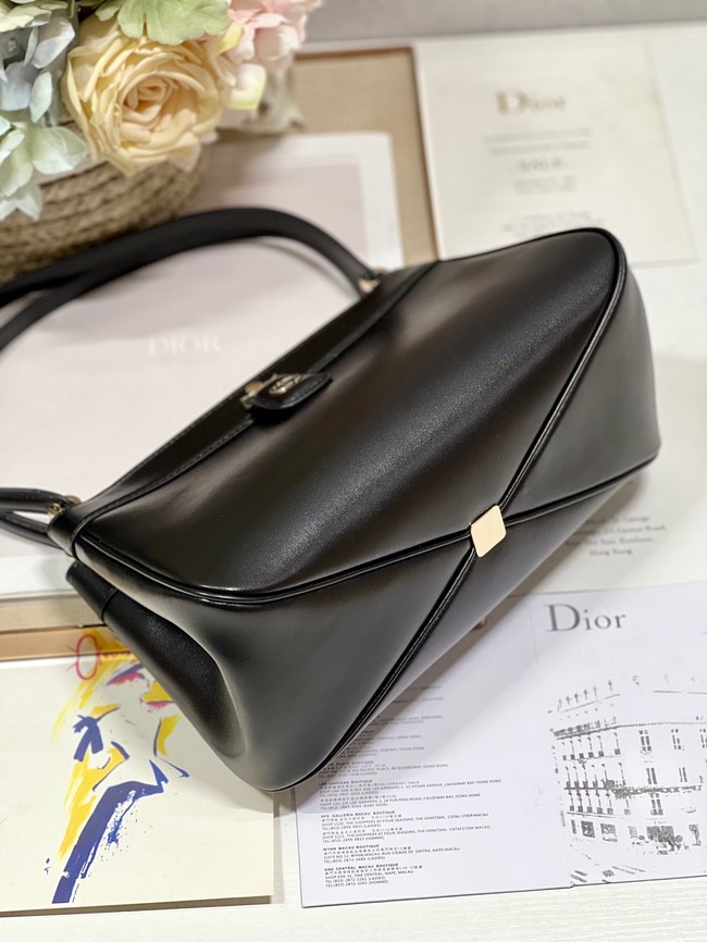 MEDIUM DIOR KEY BAG Black Box Calfskin M1843OBEQ